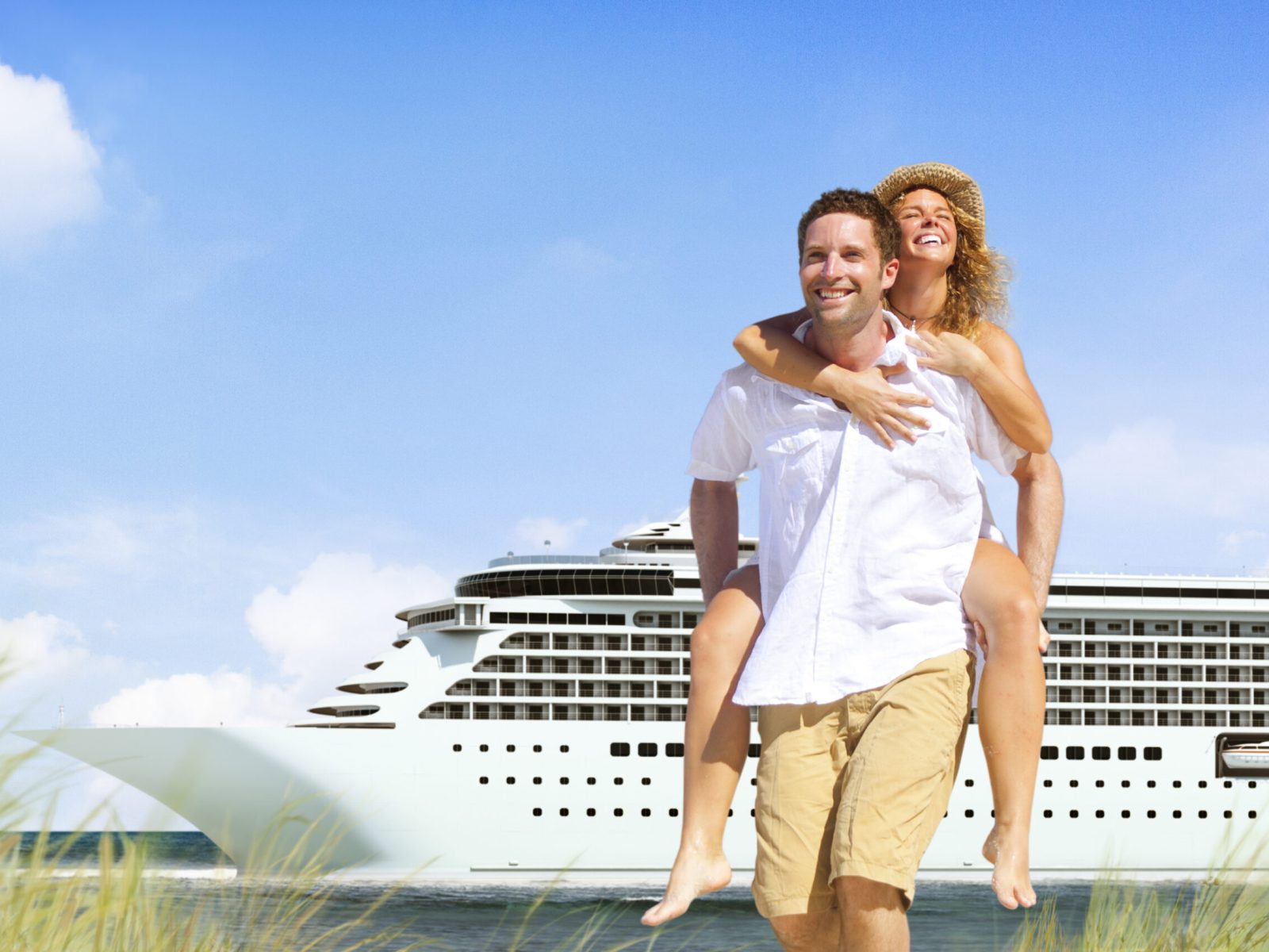 Couple Beach Cruise Vacation Holiday Leisure Summer Concept